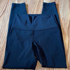 Lululemon size 4